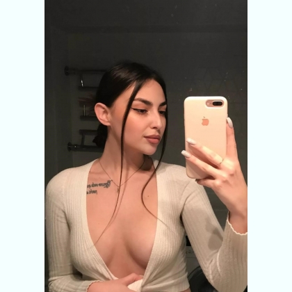 �p����� ����� ��� �a��� �a���� 